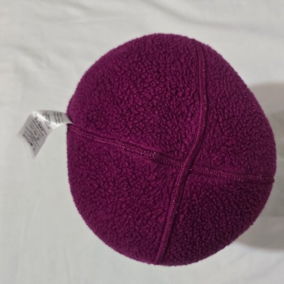 Patagonia #29220 Better Sweater Beanie - FUSCIA - Sz S* 9 7/8" Opening - Picture 6 of 6